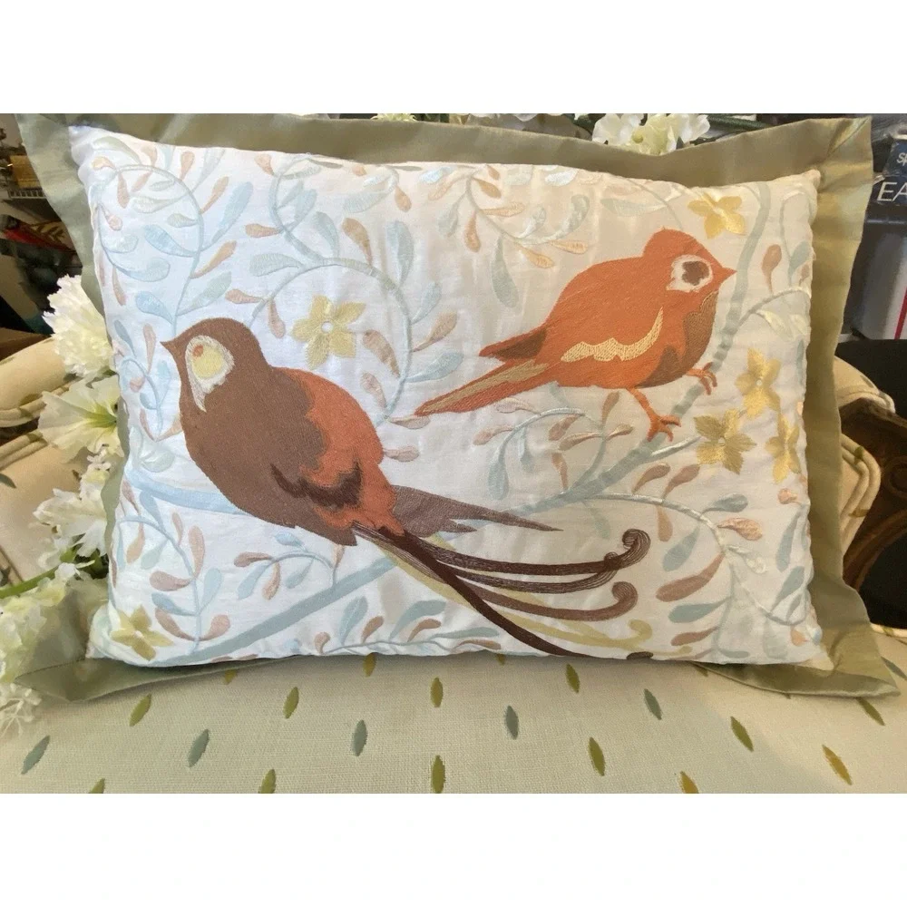 Vintage Blizzard Plush Decorative Bird Pillow Silk Satin Trim Zipper w‎ Insert